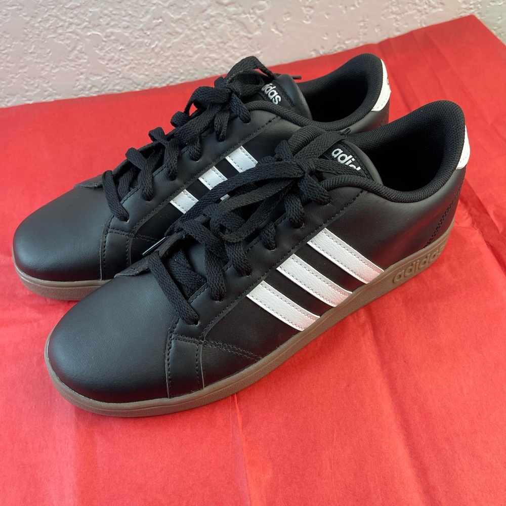✅ADIDAS✅ NEW!! Men's Sport Shoes - Picture 5 of 12